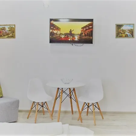 Eli Tomis Mamaia Nord - * Navodari