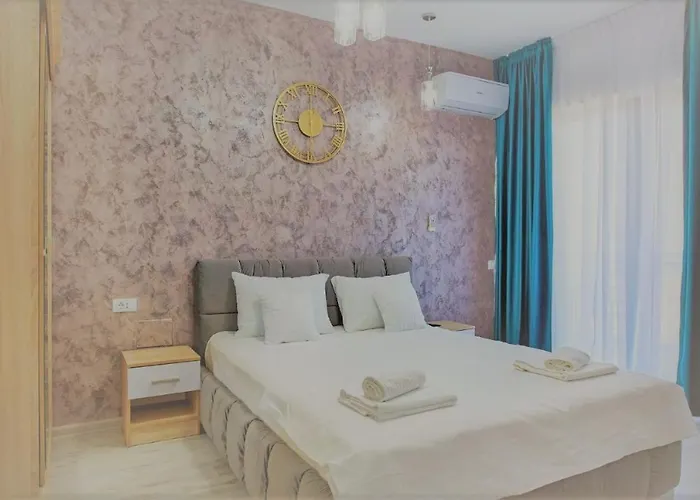 Eli Tomis Mamaia Nord - Apartamento *